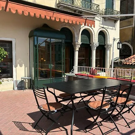 Rialto's Terrace